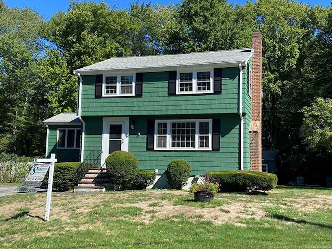 16 Wing Ter Burlington, MA 01803