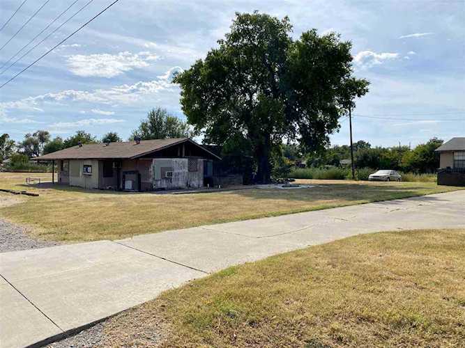 613 & 615 N N St Duncan, OK 73533