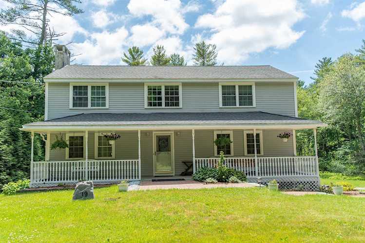 Bean Group | 19 Ffrost Dr Durham 03824 NH | home for sale Photo 1