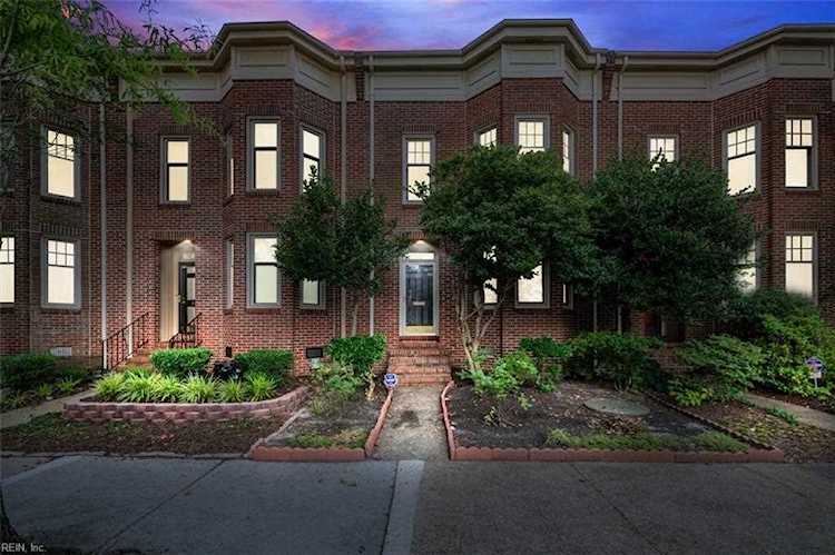 435 W Princess Anne Rd Norfolk, VA 23517 | MLS 10447993 Photo 1