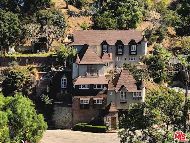 7270 Woodrow Wilson Dr Los Angeles, CA 90068