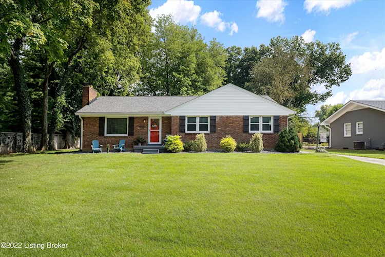 1905 Hoke Rd Louisville, KY 40220 | MLS 1620747 Photo 1