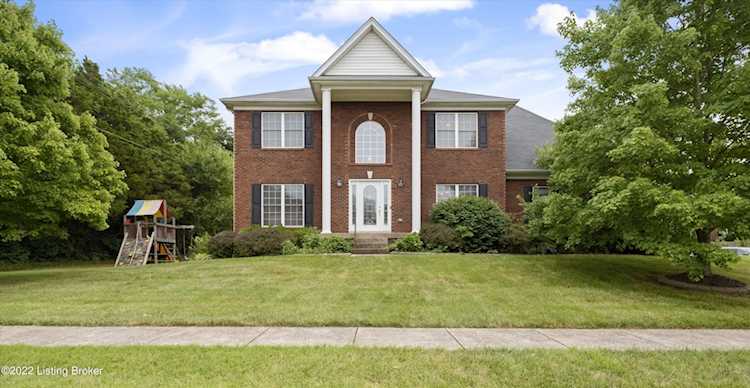 13201 Holly Forest Rd Louisville, KY 40245 | MLS 1620698 Photo 1