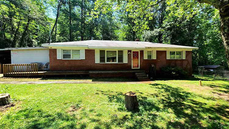604 Belue Mill Road Landrum, SC 29356