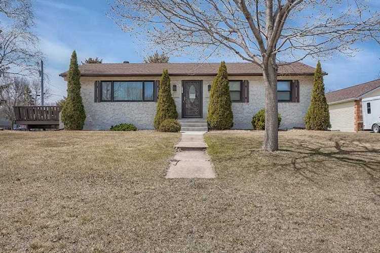 8101 Dupont Avenue N Brooklyn Park, MN 55444