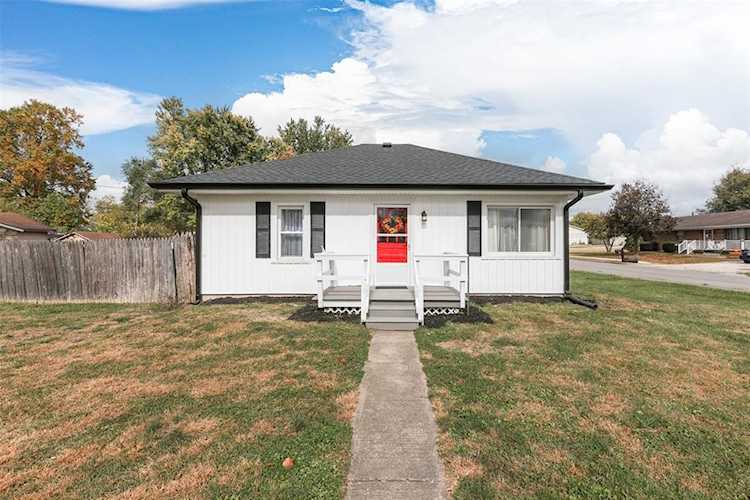 1090 E Nutter St Martinsville, IN 46151