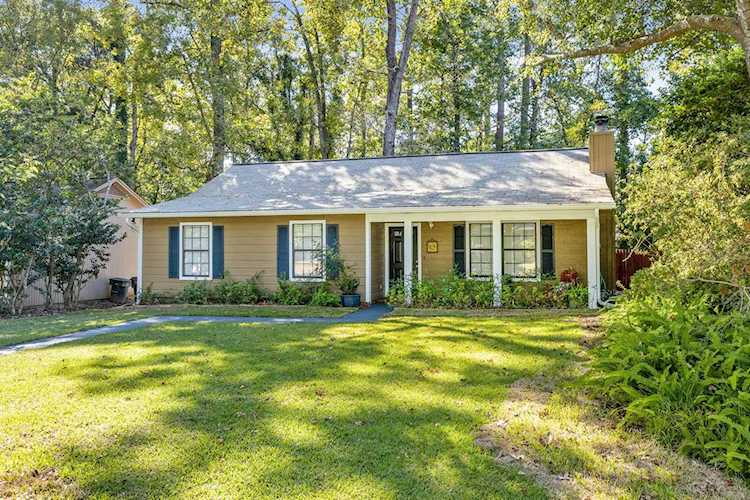 166 Dawn Lauren Ln Tallahassee, FL 32301