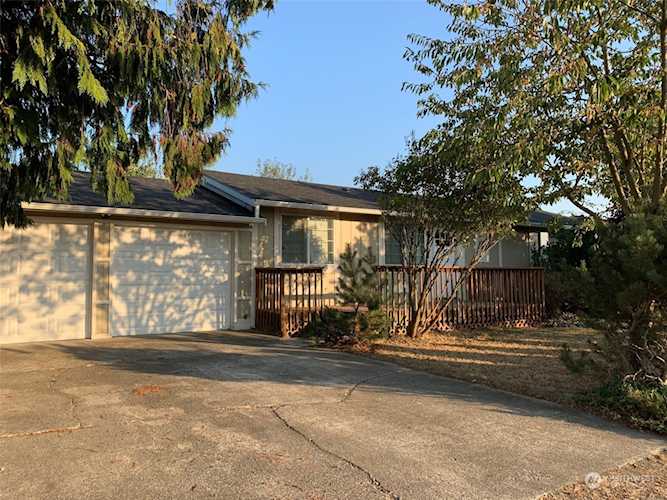 1412 Jensen Ave Centralia, WA 98531 MLS# 2008999 | PNWR.com Photo 1