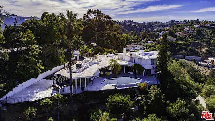 960 Stradella Rd Los Angeles, CA 90077