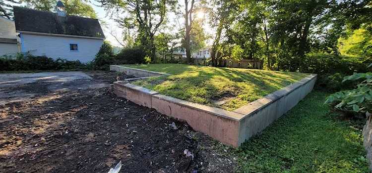 7 Hanson Ct Hanson, MA 02341