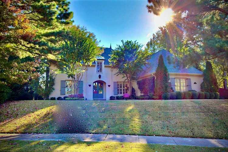 10046 Bentwood Creek Dr Collierville, TN 38017 | MLS 10135644 Photo 1
