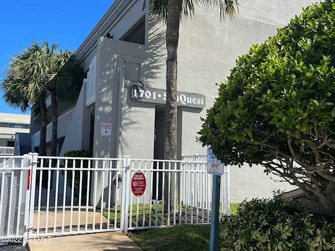 1701 1st ST N Jacksonville Beach, FL 32250