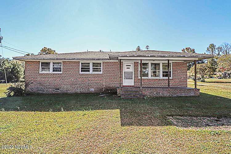 2508 Highway 42 Macclesfield, NC 27852 Photo 1