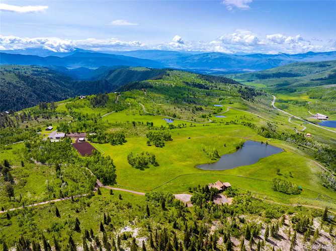 34755 Long Ridge Dr Toponas, CO 80479