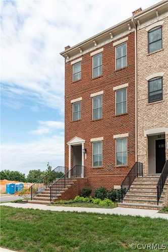345 Purbrook Ln #106 Henrico, VA 23233