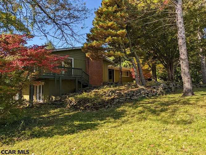 238 Harris Drive State College, PA 16801 | home for sale | KBB Photo 1