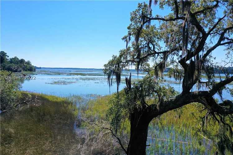 30 Cooler Rd Okatie, SC 29909