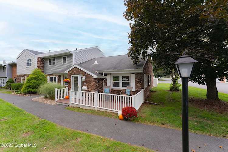 153 Hague Blvd Glenmont, NY 12077