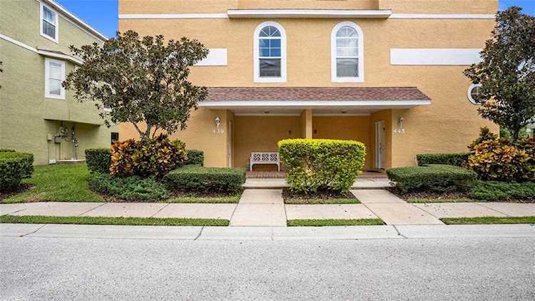 439 Bayou Village Dr Tarpon Springs, FL 34689