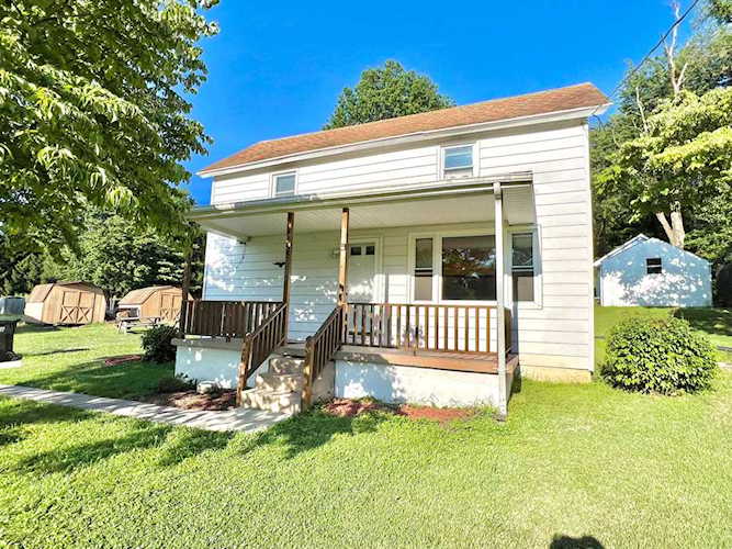 8533 Summer View Roanoke, VA 24019