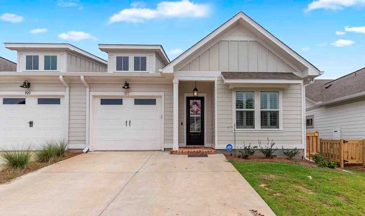 197 Camellia Oaks Ave Tallahassee, FL 32317 in Camellia Oaks Photo 1