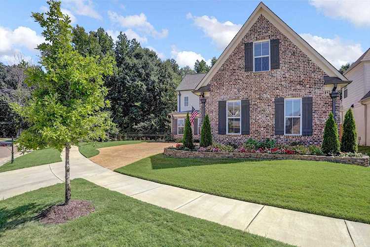 10257 Evergreen Manor Cv Lakeland, TN 38002 | MLS 10133461 Photo 1
