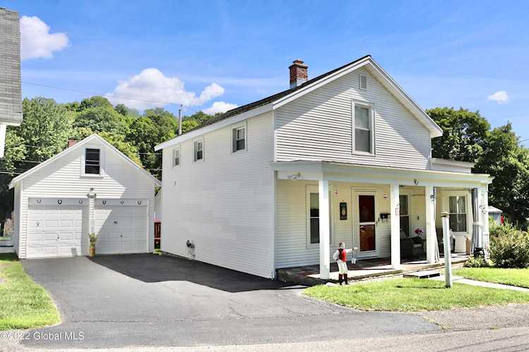 12 Rockefeller Rd Delmar, NY 12054
