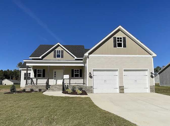 92 Saddlewood Lane Zebulon, NC 27597