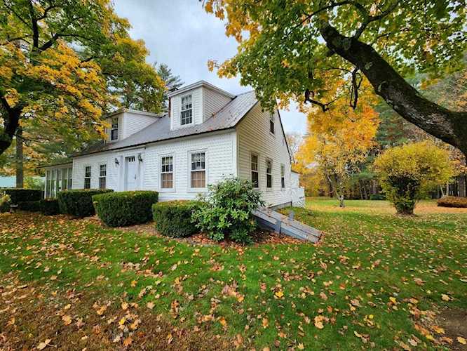 Bean Group | 28 River Rd Concord 03303 NH | home for sale Photo 1