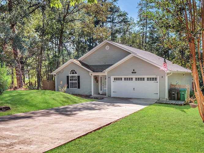 3220 Fawn Hill Trl Tallahassee, FL 32312 in Killearn Lakes Photo 1