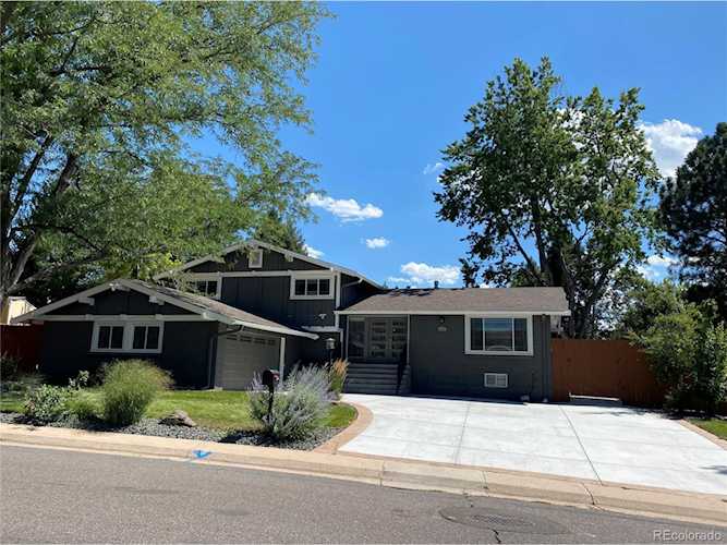 1394 E Easter Cir Centennial, CO 80122