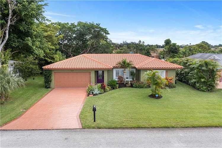 7100 NW 89th Ave Tamarac, FL 33321