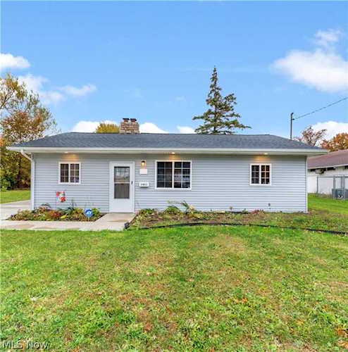 1921 W 23rd St Lorain, OH 44052 | MLS 4417786 Photo 1