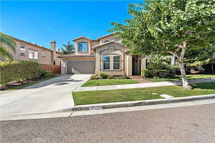 3479 Moon Field Dr Carlsbad, CA 92010