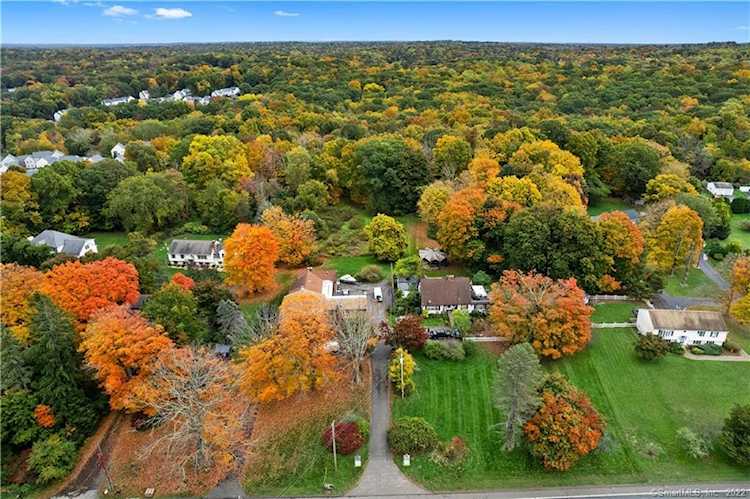 185 Branford Rd North Branford, CT 06471