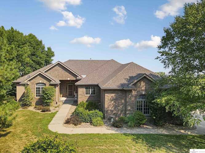 613 Sunset Dr Fort Calhoun, NE 68023