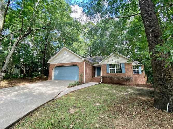 574 Round Table Place Tallahassee, FL 32301 in Camelot Park Photo 1