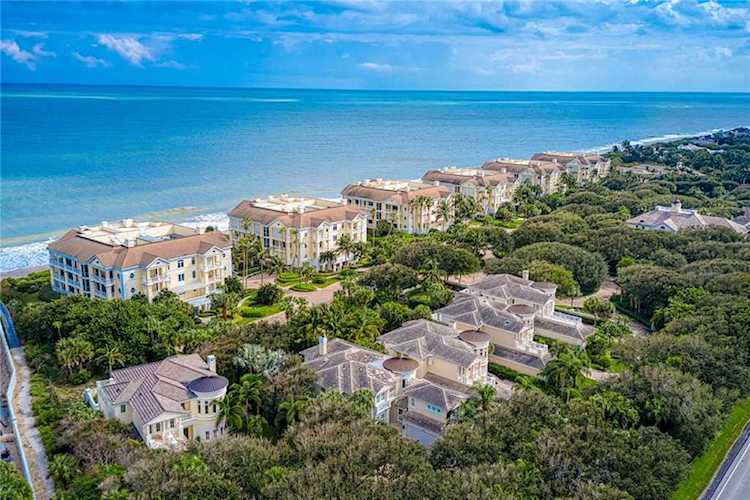 300 Beachview Dr Vero Beach, FL 32963