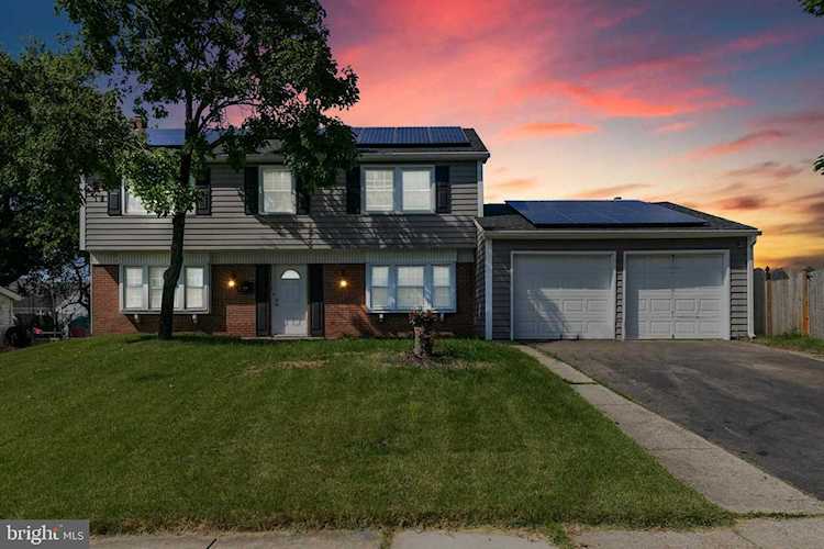 77 Ember Ln Willingboro, NJ 08046 | MLS NJBL2034804 Photo 1