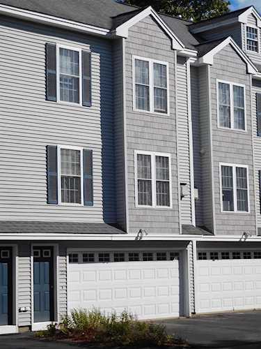 22 Andrew St #2 Manchester, NH 03104