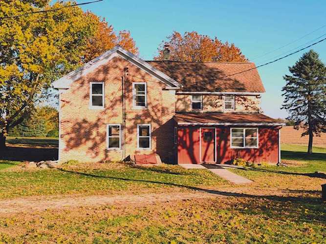 5833 Town Hall Drive Sun Prairie, WI 53590
