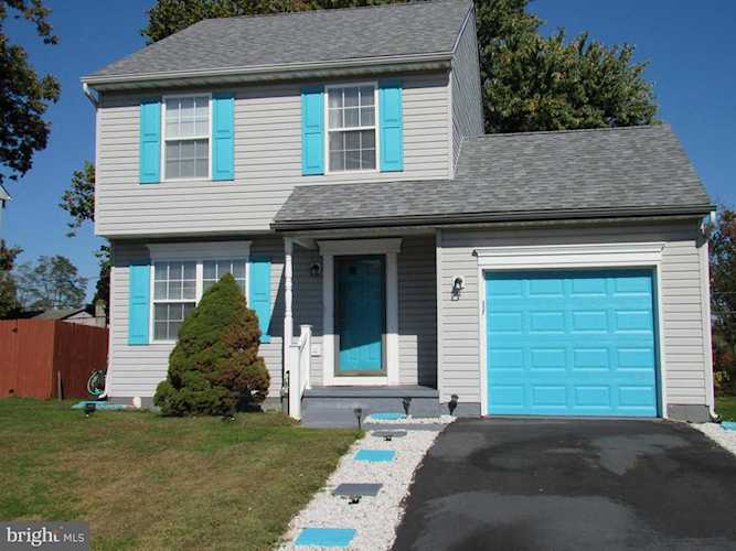 127 N Katrin Circle New Castle, DE 19720