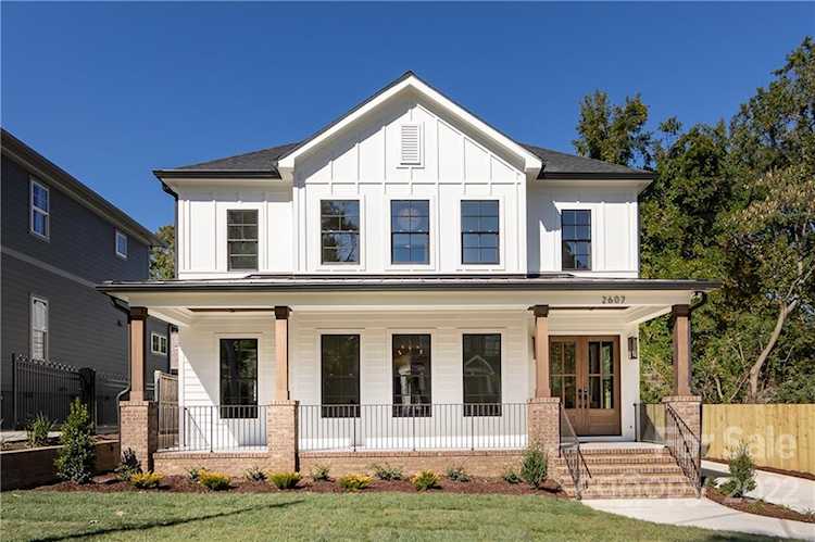 2607 Fort St Charlotte, NC 28205