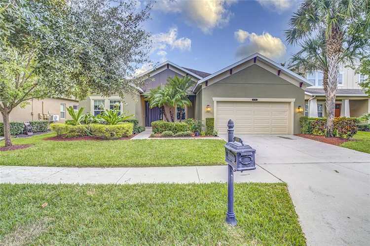 8797 Bella Vita CIRCLE Land O Lakes, FL 34637