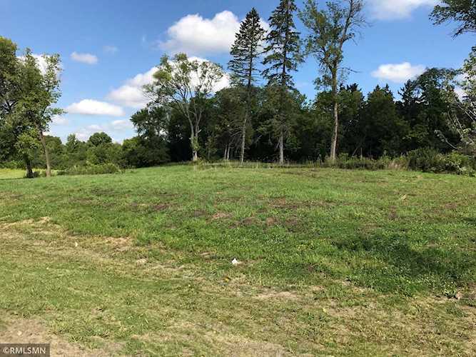 2820 Lillian Lane Orono, MN 55356