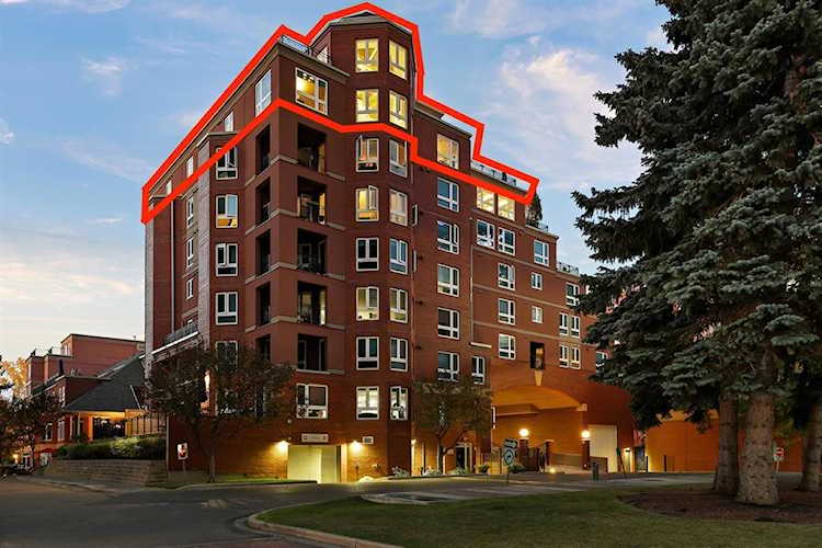 400 Eau Claire Ave SW #1801 Calgary, AB T2P 4X2