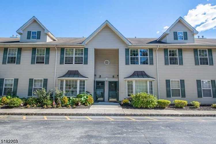 28 Chanda Ct Clifton City, NJ 07012 | MLS 3810303 Photo 1