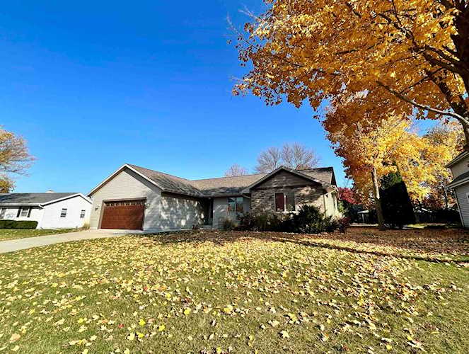 3211 Westminster Rd Janesville, WI 53546 | MLS 1945867 Photo 1