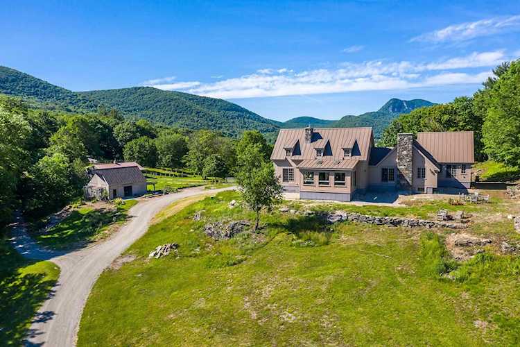 330 Rupert Hill Rd Pawlet, VT 05761