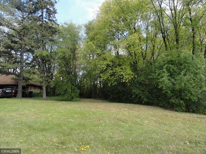 1395 County Road E W Arden Hills, MN 55112